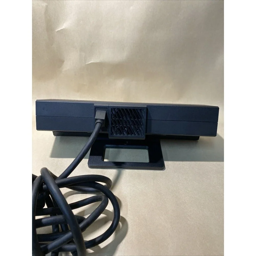 Xbox One Kinect Camera Motion Sensor Bar Black - Model 1520‎ With TV Mountain